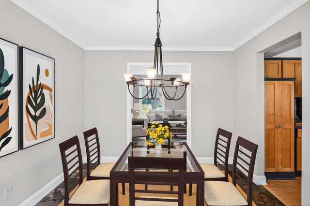 15970 22nd Place N, Plymouth, MN 55447