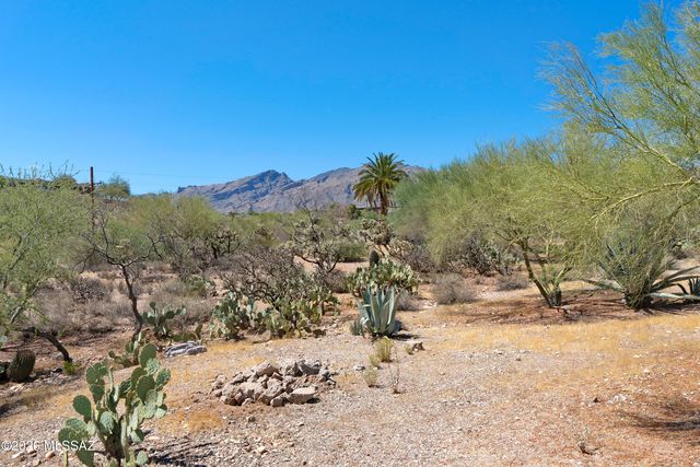 4310 N Camino Arco, Tucson, AZ 85718