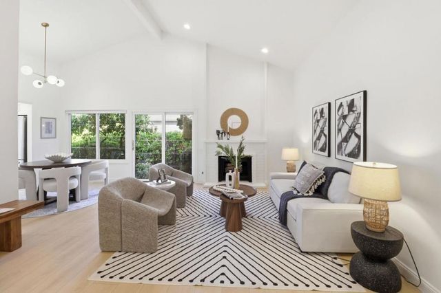 516 Cringle Drive, Redwood City, CA 94065