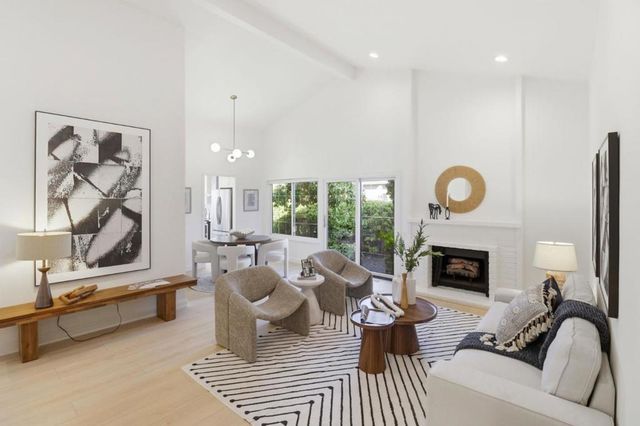 516 Cringle Drive, Redwood City, CA 94065