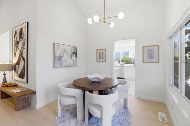 516 Cringle Drive, Redwood City, CA 94065