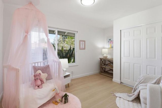 516 Cringle Drive, Redwood City, CA 94065