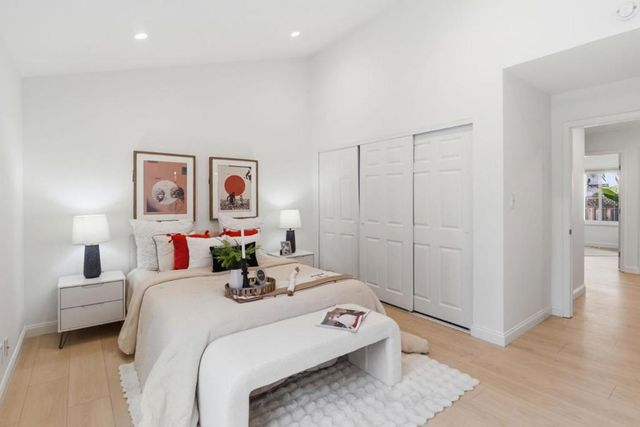 516 Cringle Drive, Redwood City, CA 94065