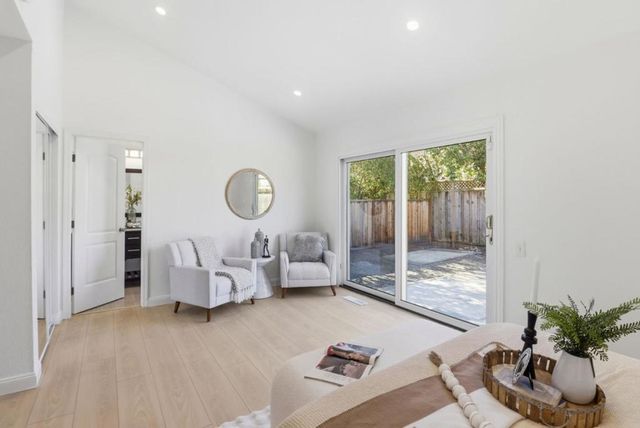 516 Cringle Drive, Redwood City, CA 94065