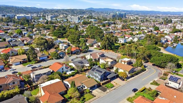 516 Cringle Drive, Redwood City, CA 94065