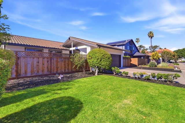 516 Cringle Drive, Redwood City, CA 94065