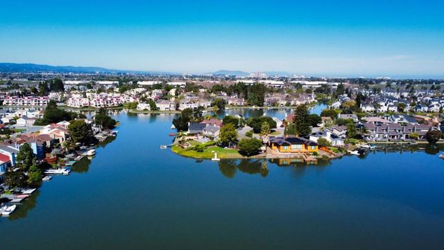 516 Cringle Drive, Redwood City, CA 94065