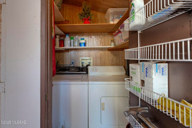 380 S Paseo Cerro Unit B, Green Valley, AZ 85614