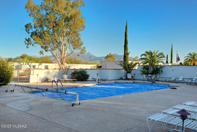 380 S Paseo Cerro Unit B, Green Valley, AZ 85614