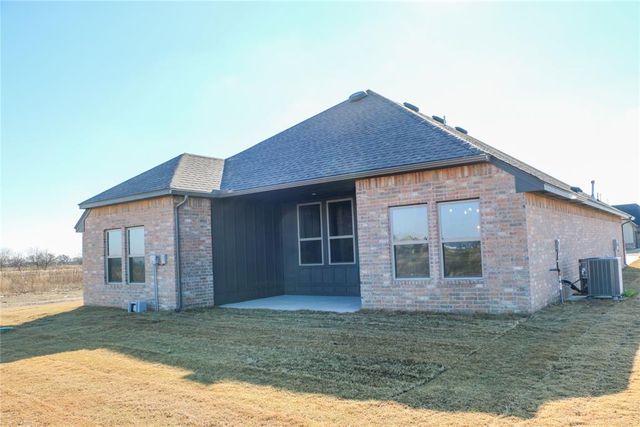 8655 Kayce Street, El Reno, OK 73036