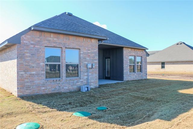 8655 Kayce Street, El Reno, OK 73036