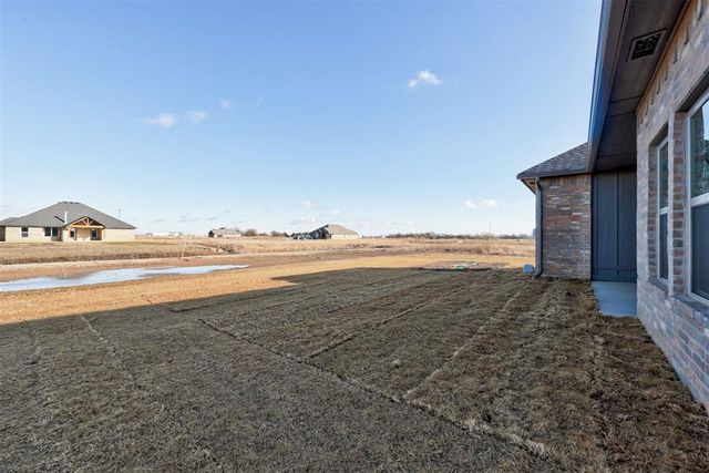 8655 Kayce Street, El Reno, OK 73036