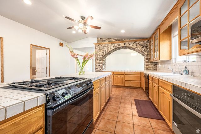 8745 S 1595 E, Sandy, UT 84093