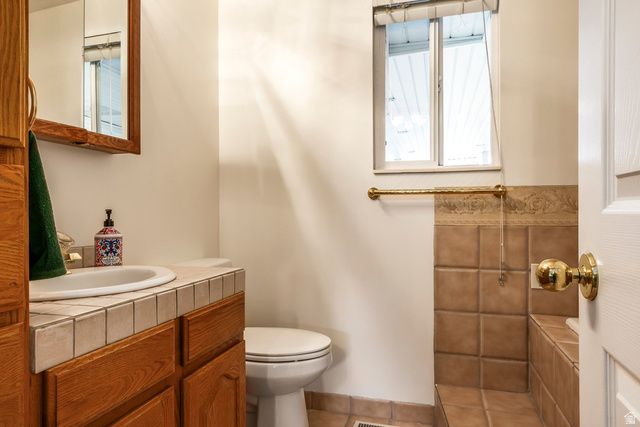 8745 S 1595 E, Sandy, UT 84093