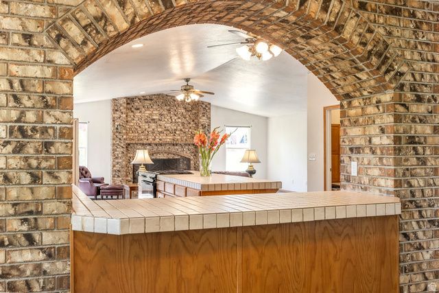 8745 S 1595 E, Sandy, UT 84093