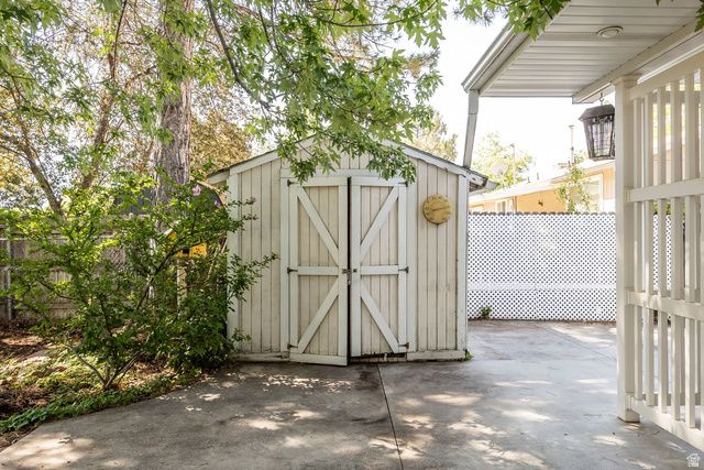 8745 S 1595 E, Sandy, UT 84093