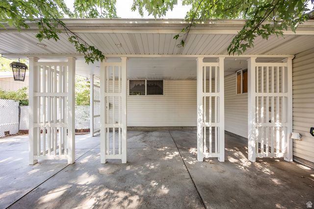 8745 S 1595 E, Sandy, UT 84093