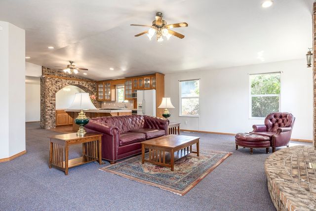 8745 S 1595 E, Sandy, UT 84093