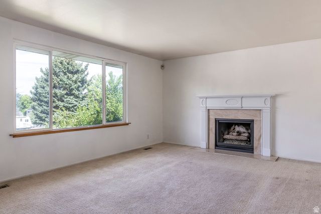 8745 S 1595 E, Sandy, UT 84093