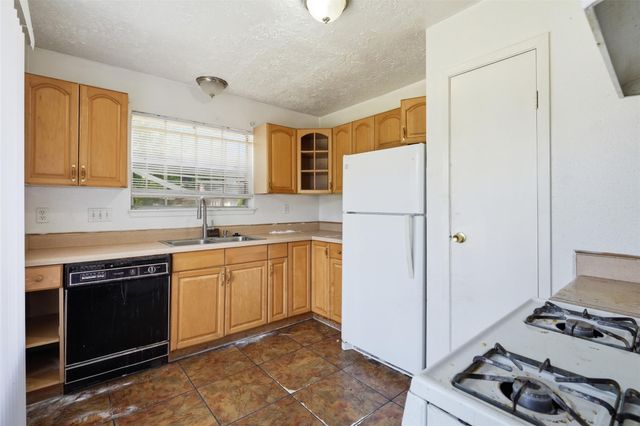 10020 Ridgecoral Drive, Houston, TX 77038