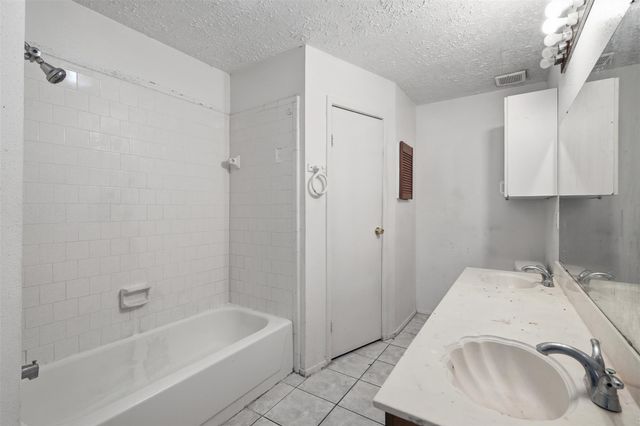 10020 Ridgecoral Drive, Houston, TX 77038