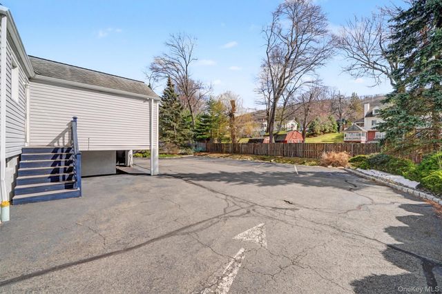 75 Ramapo Road, Garnerville, NY 10923