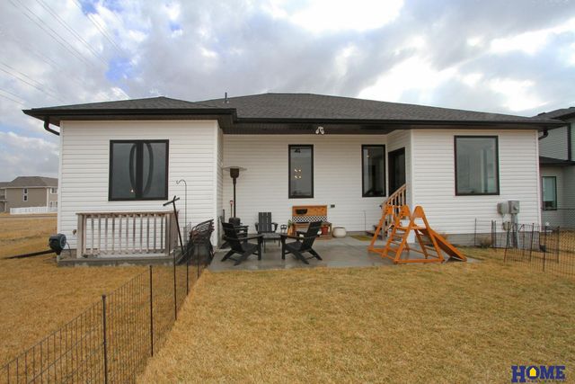 6347 Verano Drive, Lincoln, NE 68523