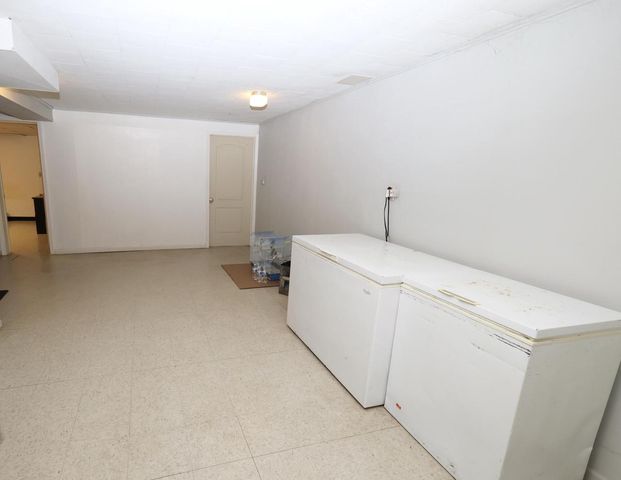 3315 E Allerton AVENUE, Cudahy, WI 53110