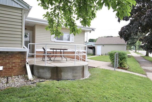 3315 E Allerton AVENUE, Cudahy, WI 53110