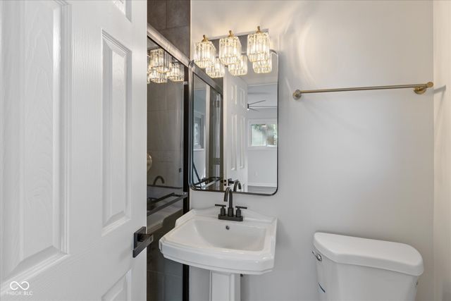 975 Burbank Road, Indianapolis, IN 46219