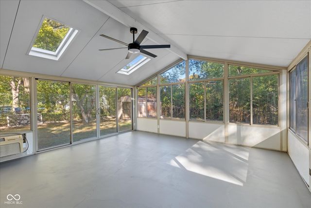 975 Burbank Road, Indianapolis, IN 46219