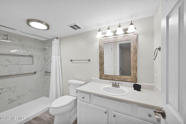 3737 LORETTO Road 104, Jacksonville, FL 32223