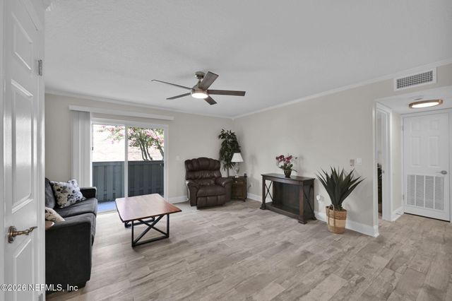 3737 LORETTO Road 104, Jacksonville, FL 32223