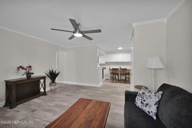 3737 LORETTO Road 104, Jacksonville, FL 32223
