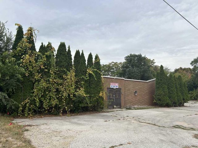 2598 S Oceana Drive, Shelby, MI 49455