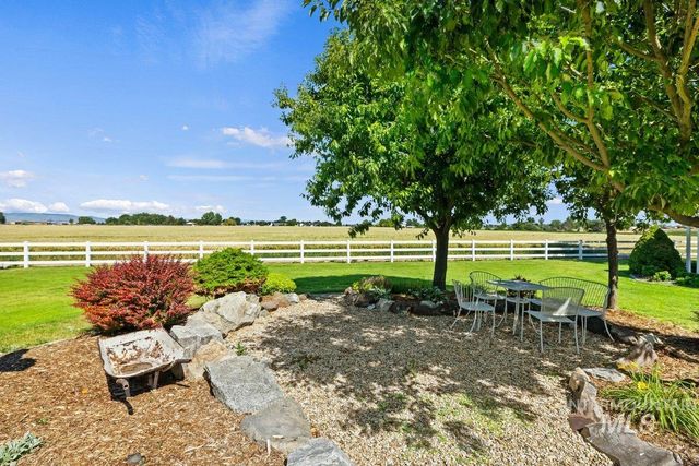 8352 S Old Farm Pl., Meridian, ID 83642