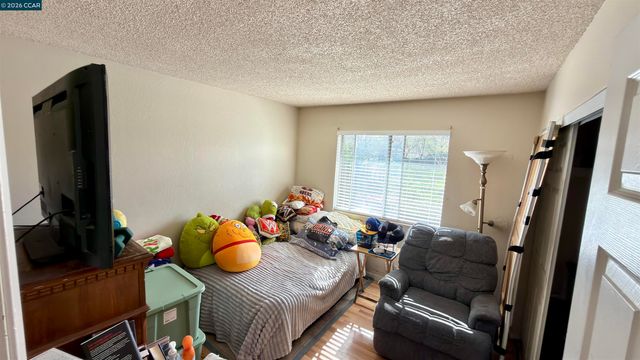 1360 Del Rio Ct 4, Concord, CA 94518