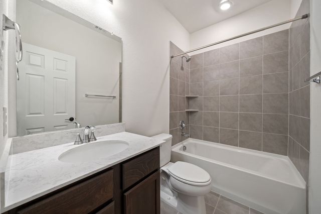 949 Brock Drive, Aubrey, TX 76227