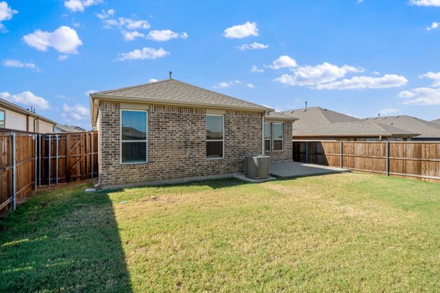 949 Brock Drive, Aubrey, TX 76227