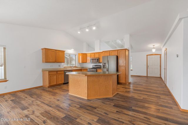 5439 E STEAMBOAT BND, Post Falls, ID 83854