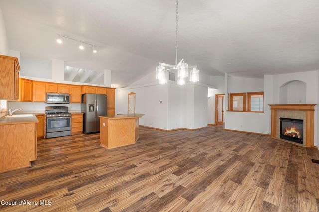 5439 E STEAMBOAT BND, Post Falls, ID 83854