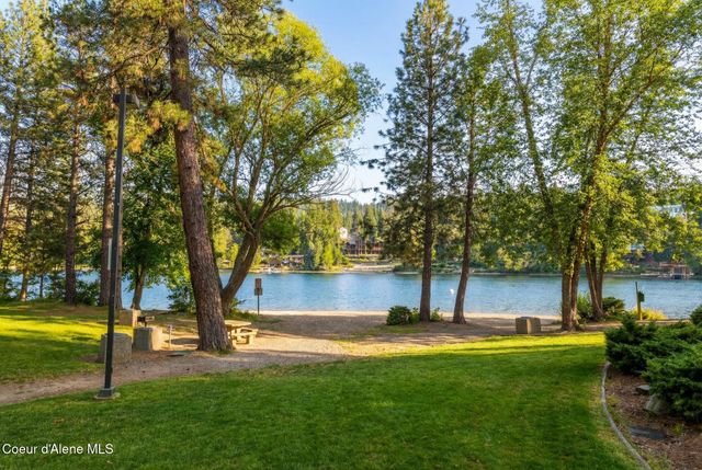 5439 E STEAMBOAT BND, Post Falls, ID 83854