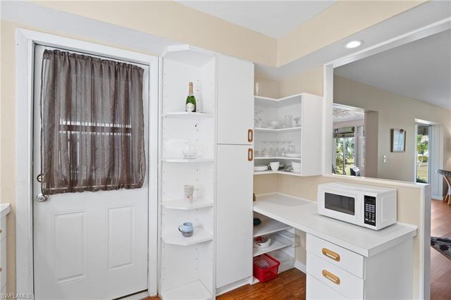 854 Pangola DR, North Fort Myers, FL 33903