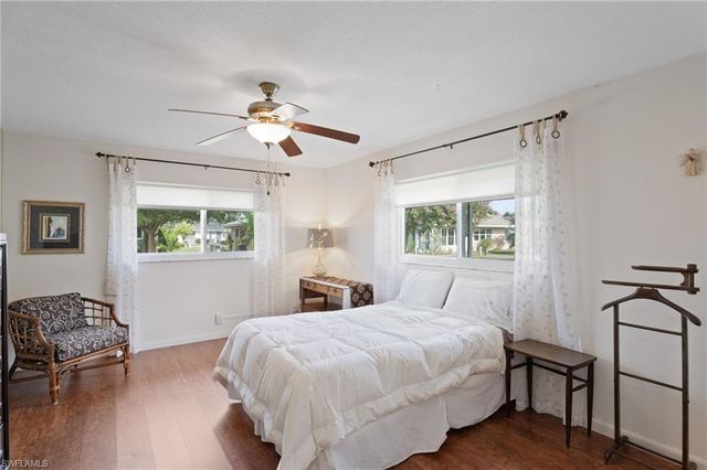 854 Pangola DR, North Fort Myers, FL 33903