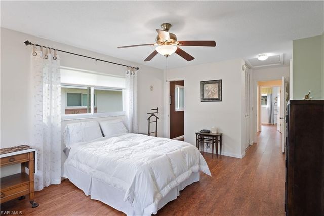 854 Pangola DR, North Fort Myers, FL 33903