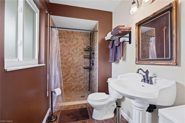 854 Pangola DR, North Fort Myers, FL 33903