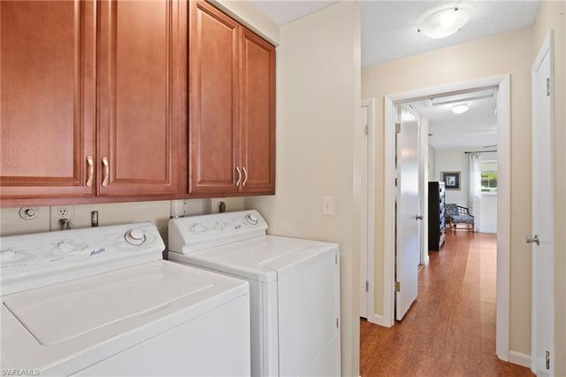 854 Pangola DR, North Fort Myers, FL 33903