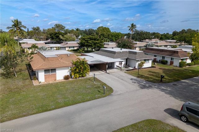 854 Pangola DR, North Fort Myers, FL 33903