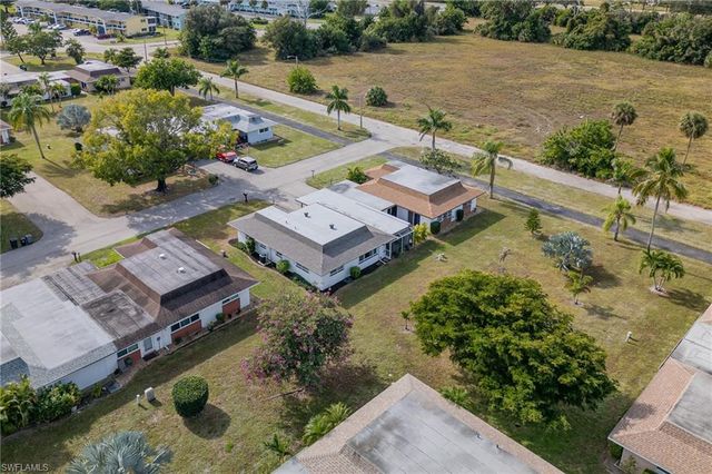 854 Pangola DR, North Fort Myers, FL 33903