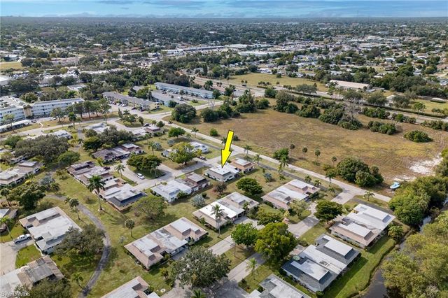 854 Pangola DR, North Fort Myers, FL 33903